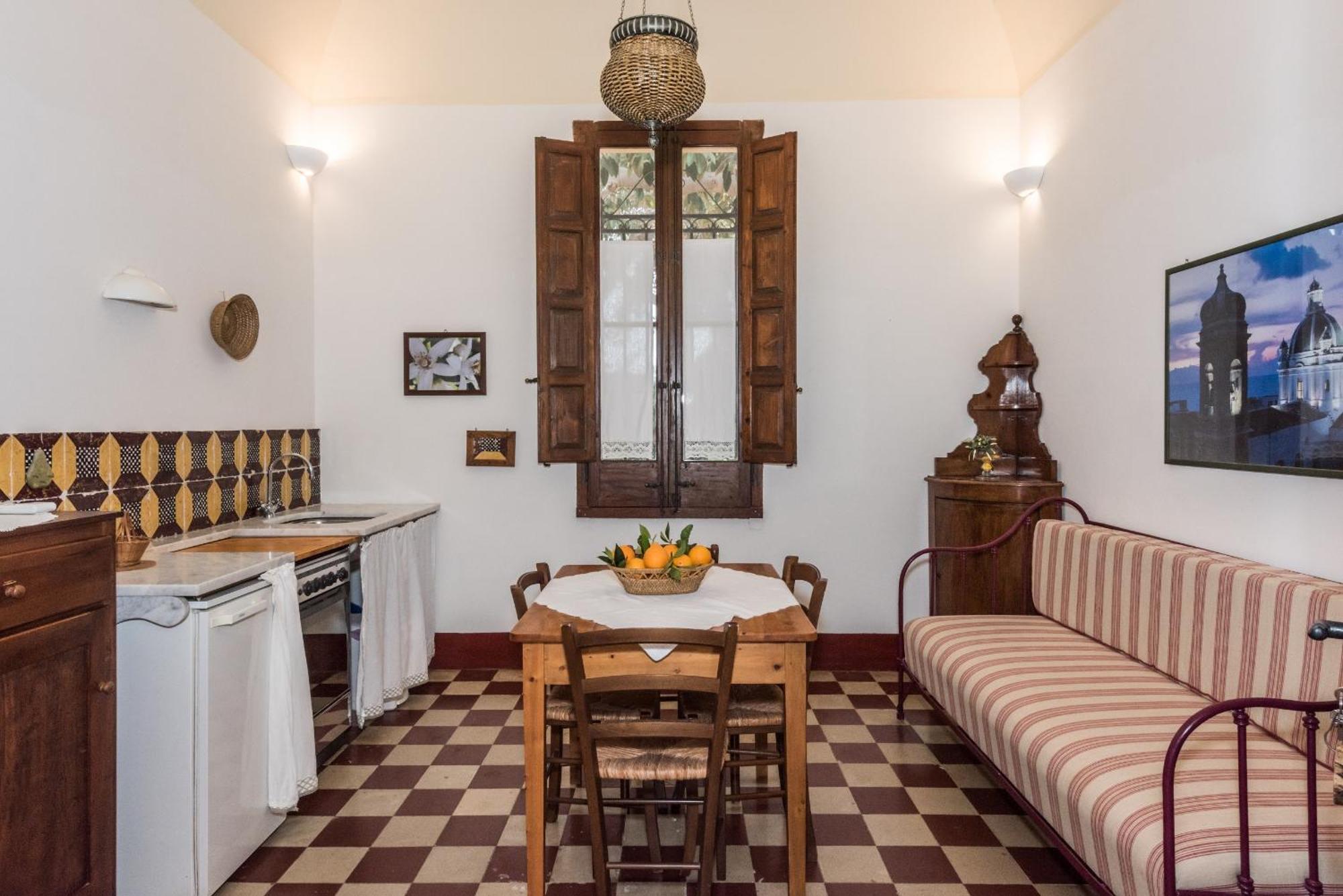 Azienda Agrituristica Tenuta Pizzolungo Эриче Экстерьер фото